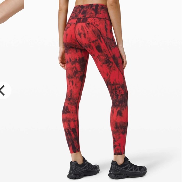 lululemon fast and free game day 4 - Picture 3 of 6